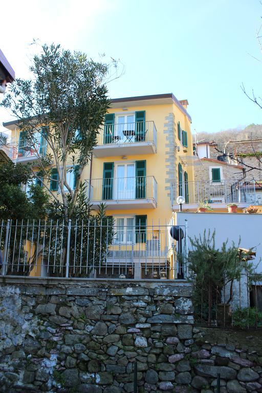 Pietra Di Mare Hotel Biassa Exterior photo